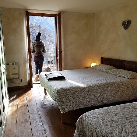 Casa Del Cirillo Apartment Ornica Luaran gambar
