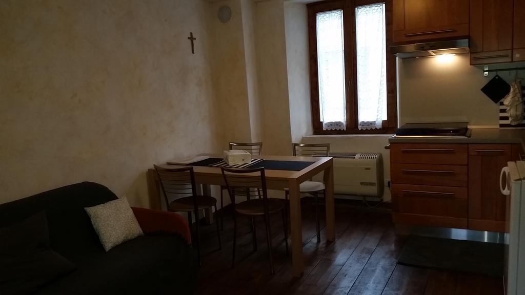 Casa Del Cirillo Apartment Ornica Luaran gambar