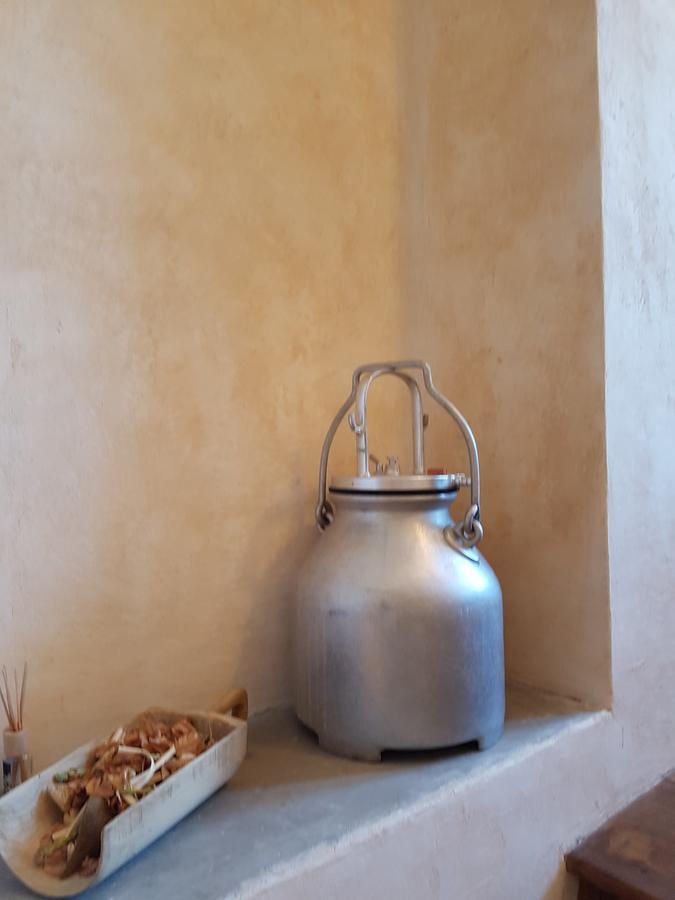 Casa Del Cirillo Apartment Ornica Luaran gambar